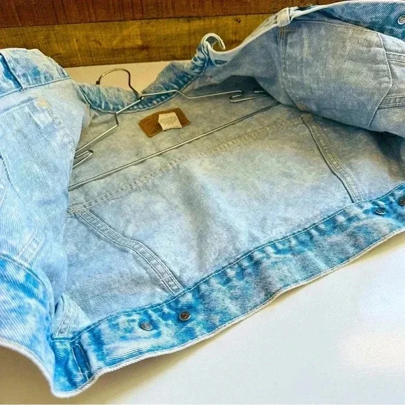 Vintage Levi’s Acid Wash Cropped Denim Jacket